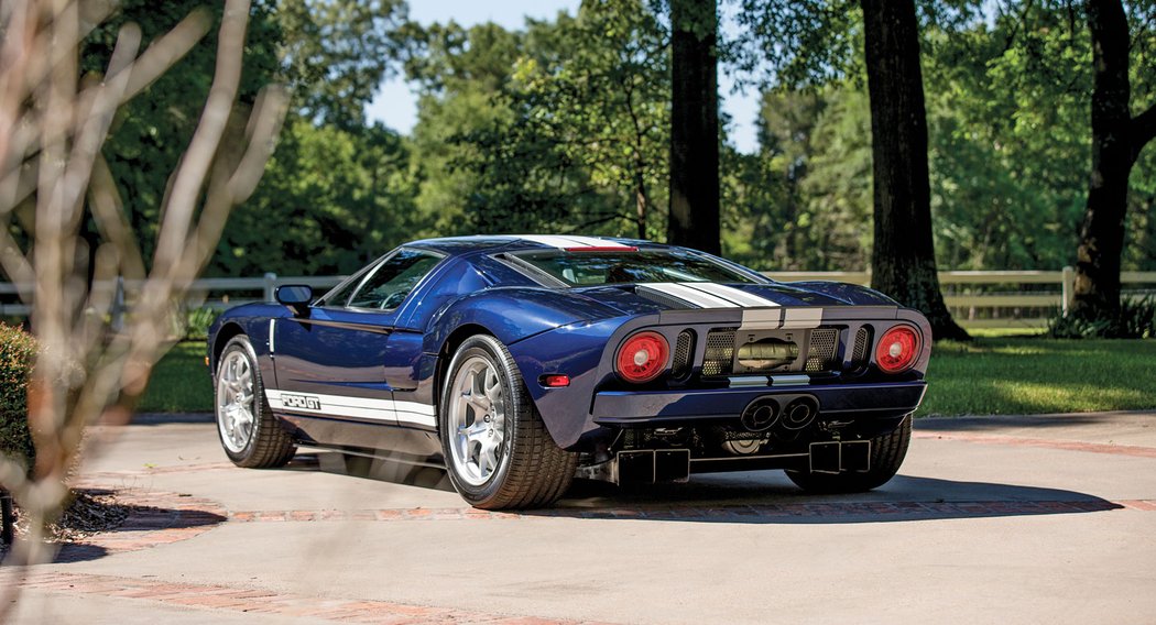 Ford GT