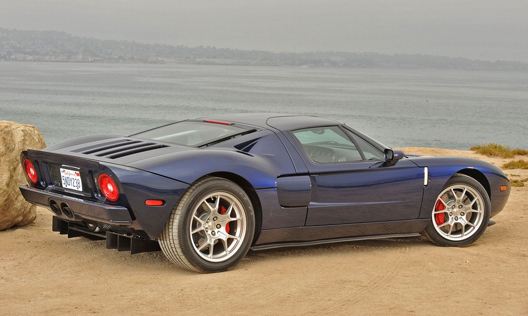 Ford GT