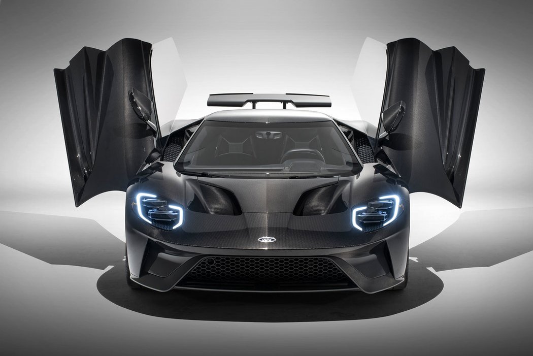 Ford GT Liquid Carbon