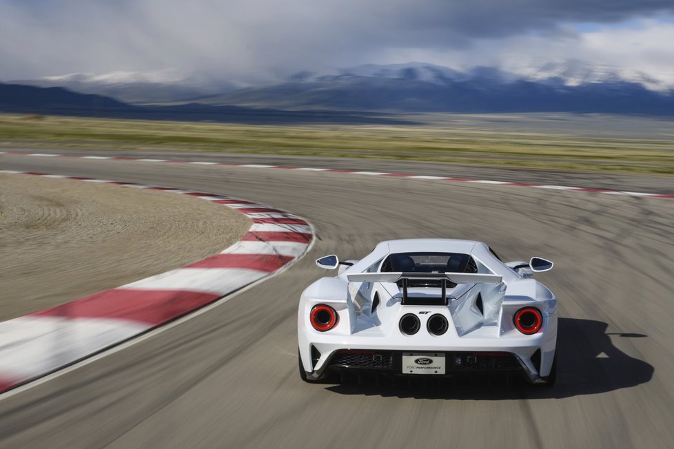 Ford GT