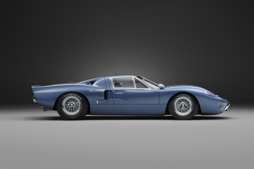 Ford GT40 Mk III