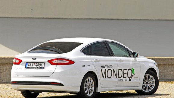 TEST Ford Mondeo HEV – Život s&nbsp;hybridem