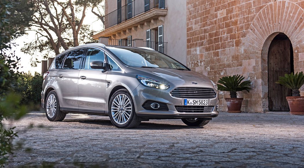 Ford S-Max