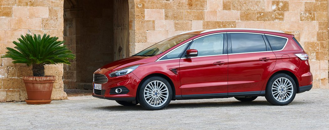 Ford S-Max