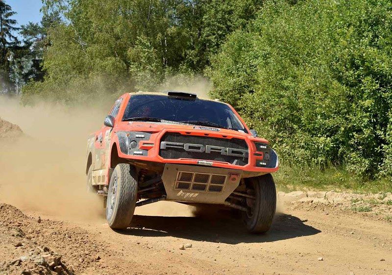 Ford F-150 Raptor pro Rallye Dakar