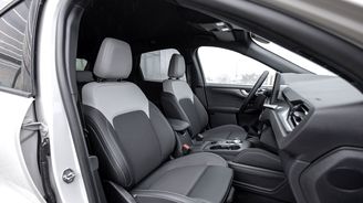 Ford Kuga 2.5 Hybrid AWD Ford Kuga 2.5 Hybrid AWD