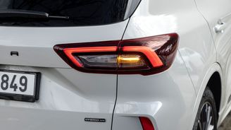 Ford nabízí i LED Matrix. Ford nabízí i LED Matrix.