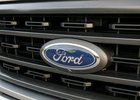 Ford má nevšední problém, automobilce dochází modré ovály