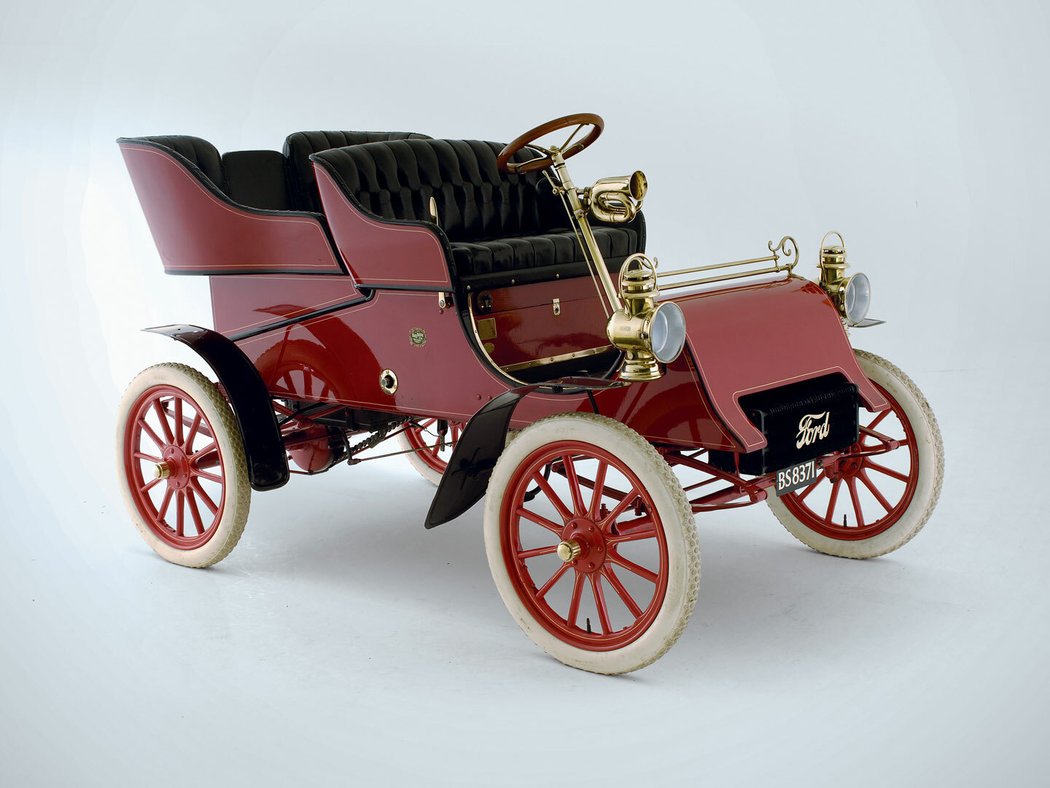 Ford Model A Tonneau (1903-1904)