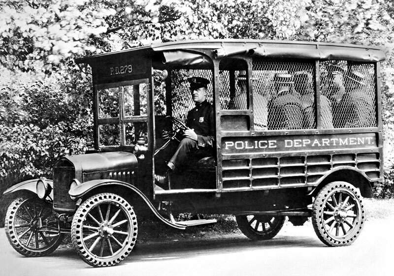 Ford Model T Police Paddy Wagon (1925)