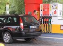 Mondeo tankovalo zásadně prémiovou naftu Shell V-Power Diesel. Spotřeba postupně klesala z 6,7 na 6,3 litru.
