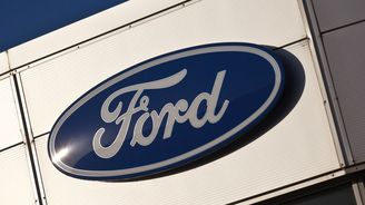 Ford se kvůli testování autonomních vozů spojil s Číňany 