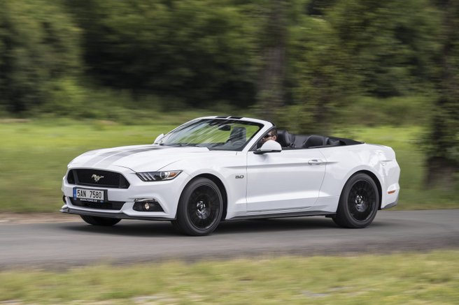 Ford Mustang Convertible 5.0 Ti-VCT V8 GT