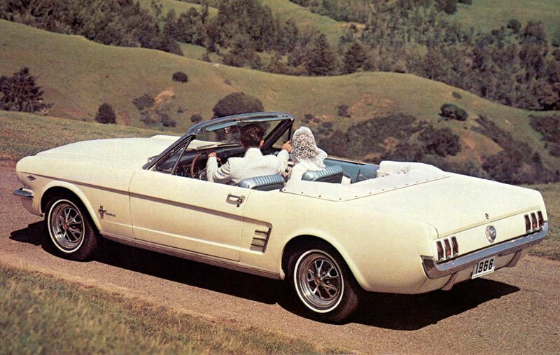 Ford Mustang Convertible (1966)