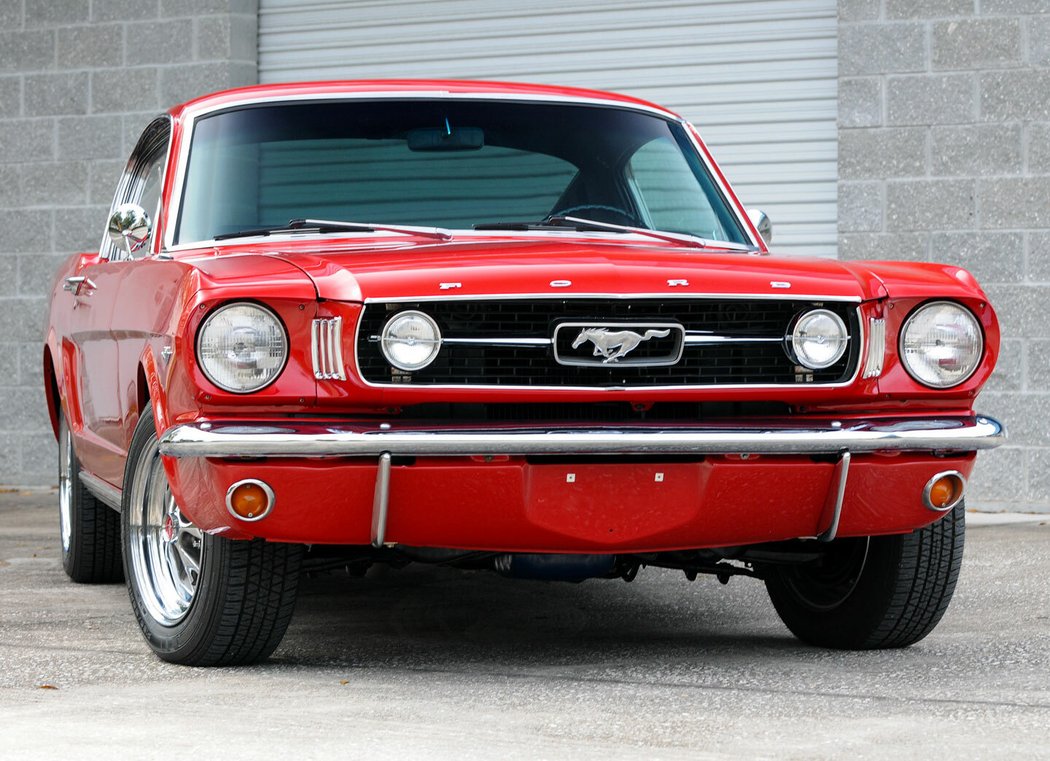 Ford Mustang Fastback (1966)