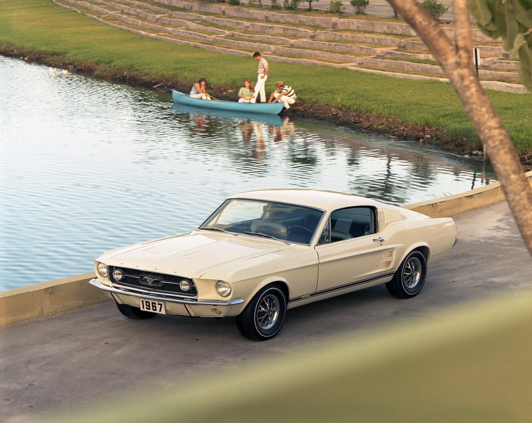 Ford Mustang GT Fastback (1967)