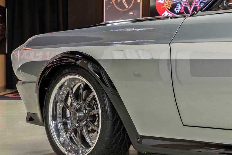 Ford Mustang Fastback Restomod