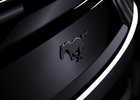 Ford Mustang už má jméno pro chystaný balíček ve stylu černé: Zvítězil Dark Horse!