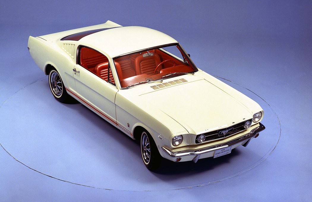 Ford Mustang GT Fastback