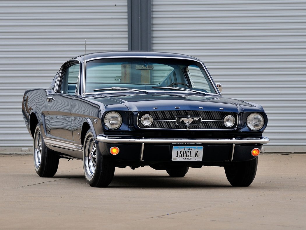 Ford Mustang GT Fastback