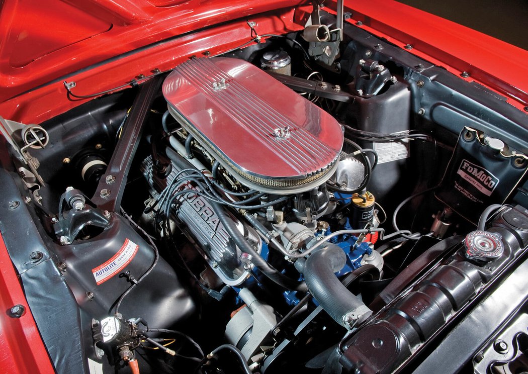 Ford Mustang GT K-Code 289/271 HP Luxury Fastback (1966)