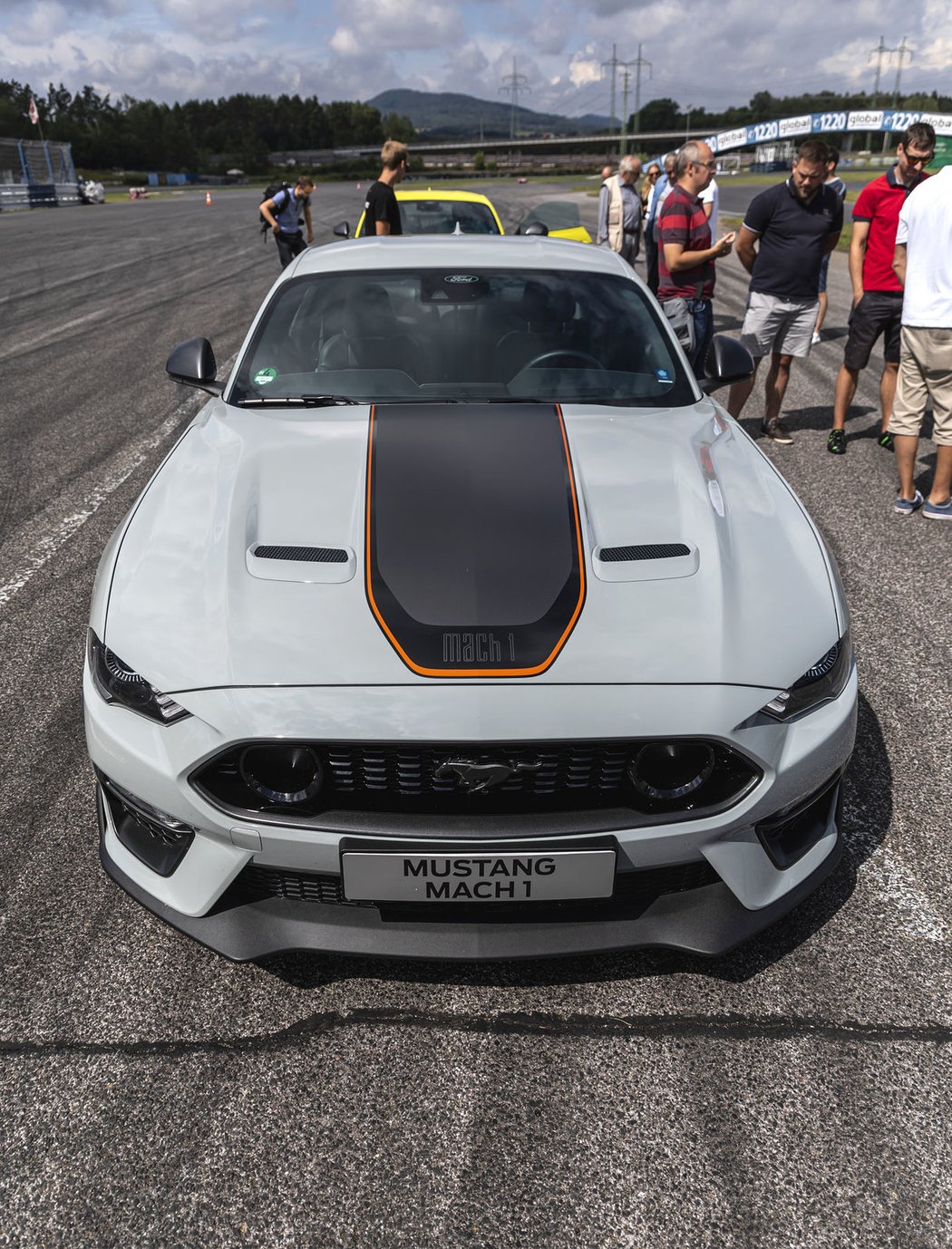 Ford Mustang Mach 1