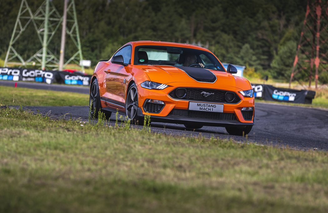 Ford Mustang Mach 1