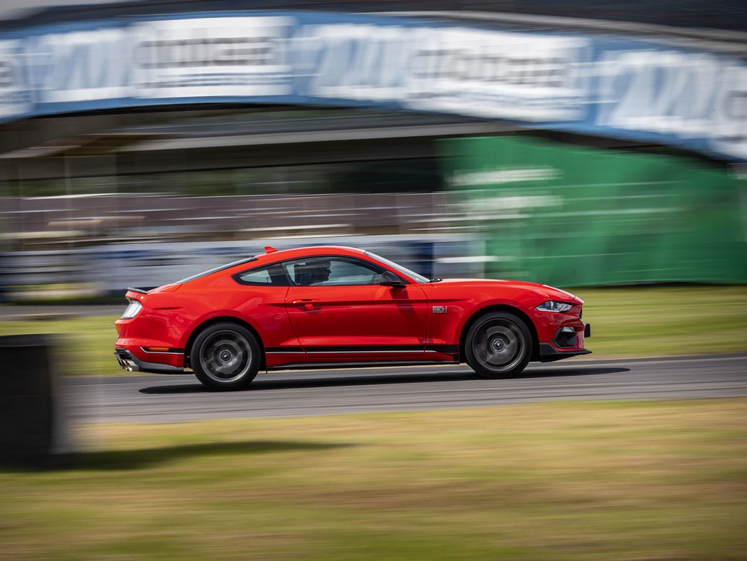 Ford Mustang Mach 1