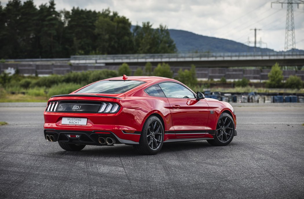 Ford Mustang Mach 1