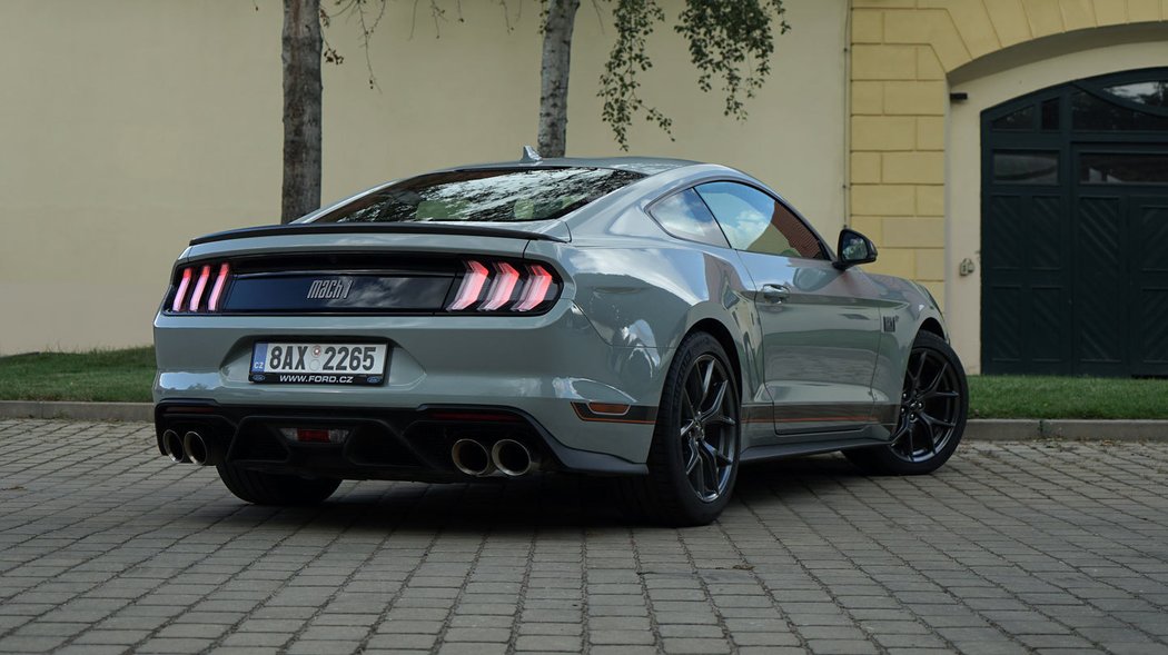 Ford Mustang Mach 1