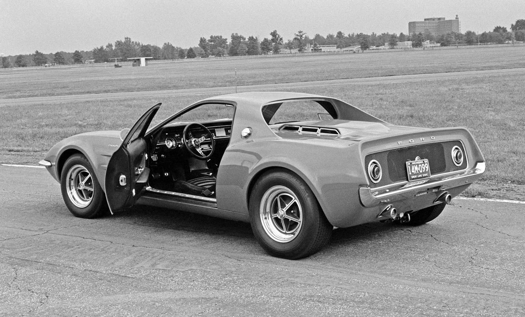 Ford Mustang Mach 2 Concept (1967)