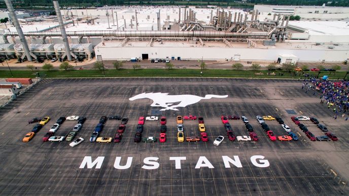 Desetimiliontý vyrobený Ford Mustang