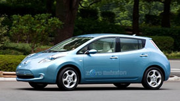 Nissan Leaf: Věk elektromobilů začíná