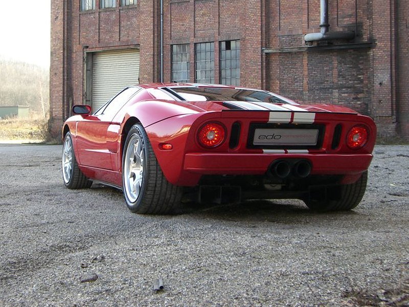 Ford GT