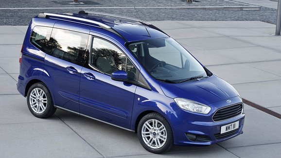 Ford Tourneo Courier je nejmenší z rodinných dodávek