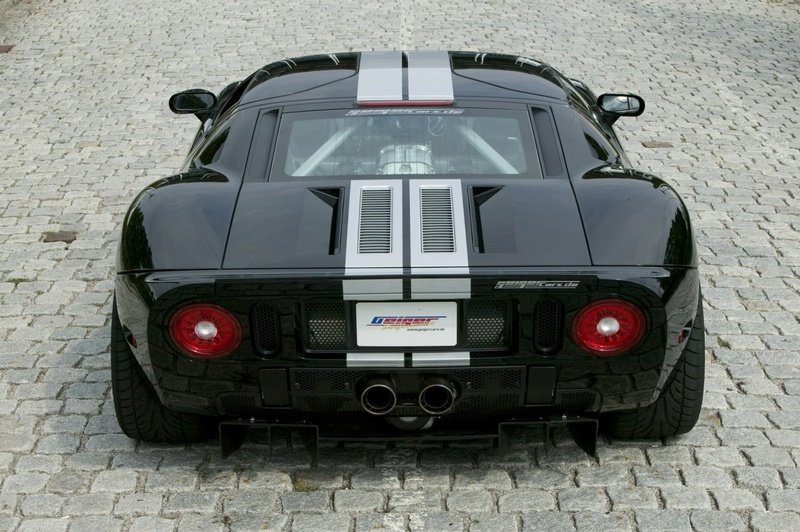 Ford GT