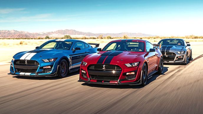 Ford Shelby GT500 je nejvýkonnější sériový Mustang historie. Používá dvouspojkovou převodovku! Ford Shelby GT500 je nejvýkonnější sériový Mustang historie. Používá dvouspojkovou převodovku!