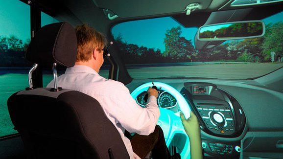 Ford využívá při vývoji nových modelů virtuální realitu (video)