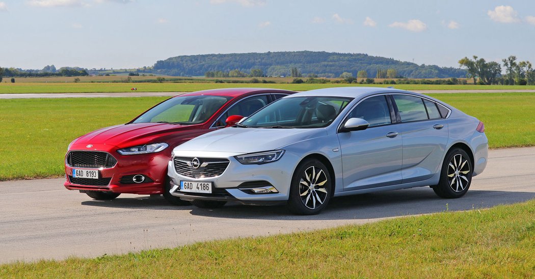 Ford Mondeo 5dv. 2.0 TDCi vs. Opel Insignia Grand Sport 2.0 CDTI