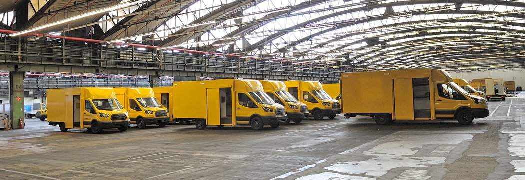 Ford Deutsche Post StreetScooter WORK XL