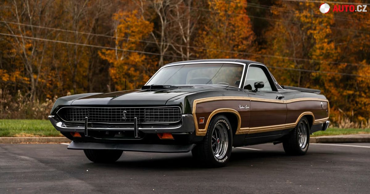 Custom 77 Ranchero Osmiválcový Ford Ranchero se dřevem je pick-up snů. Je jediný na světě ...