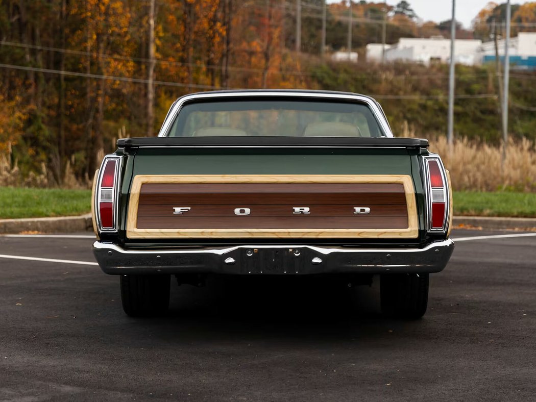 Ford Ranchero Country Squire (1971)