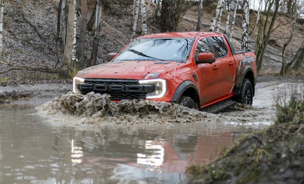 Ford Ranger Raptor 3.0 EcoBoost V6 Twin-Turbo e-4WD