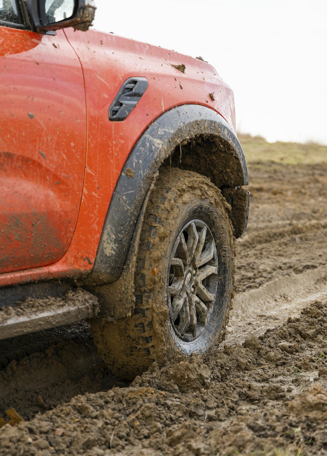 Ford Ranger Raptor 3.0 EcoBoost V6 Twin-Turbo e-4WD