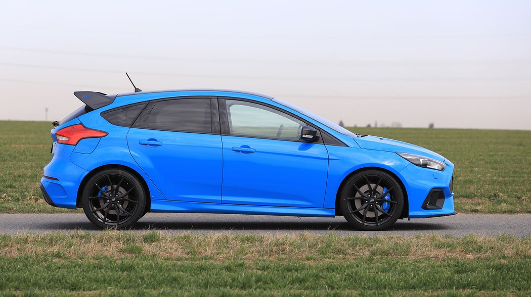 ford renault focus srovnavacitesty sportovni hothatch