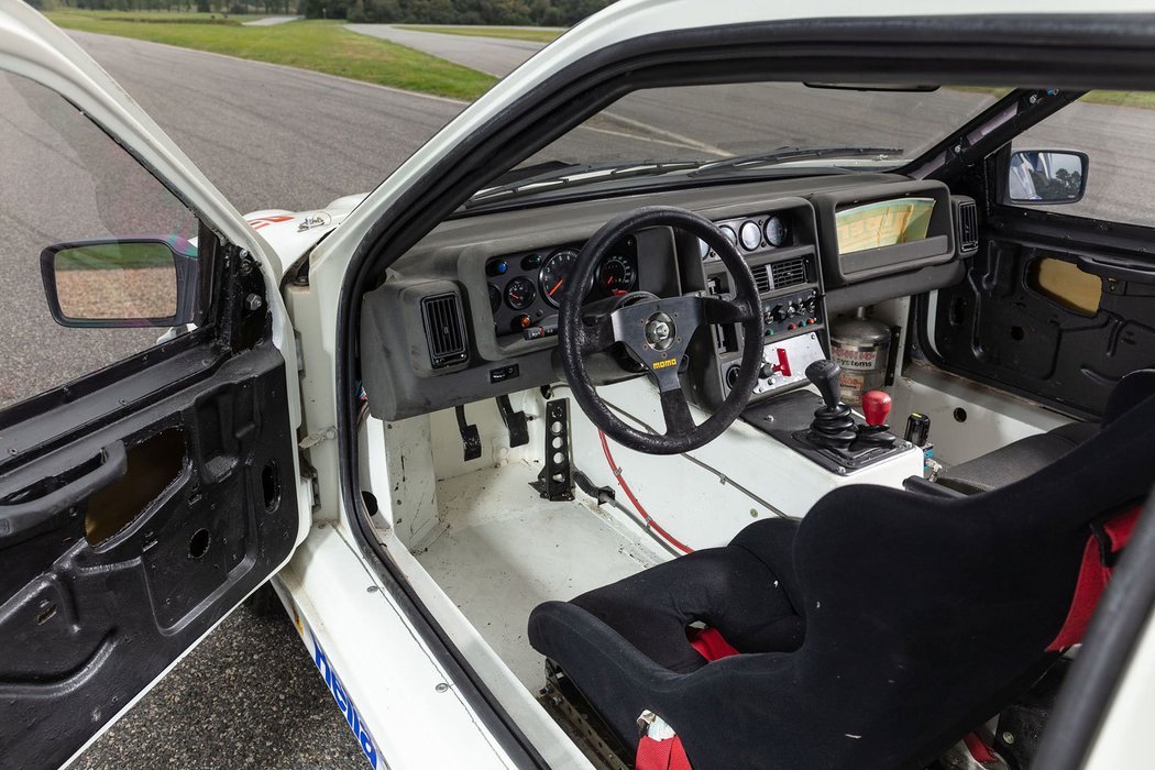 Ford RS200 usine (1986)