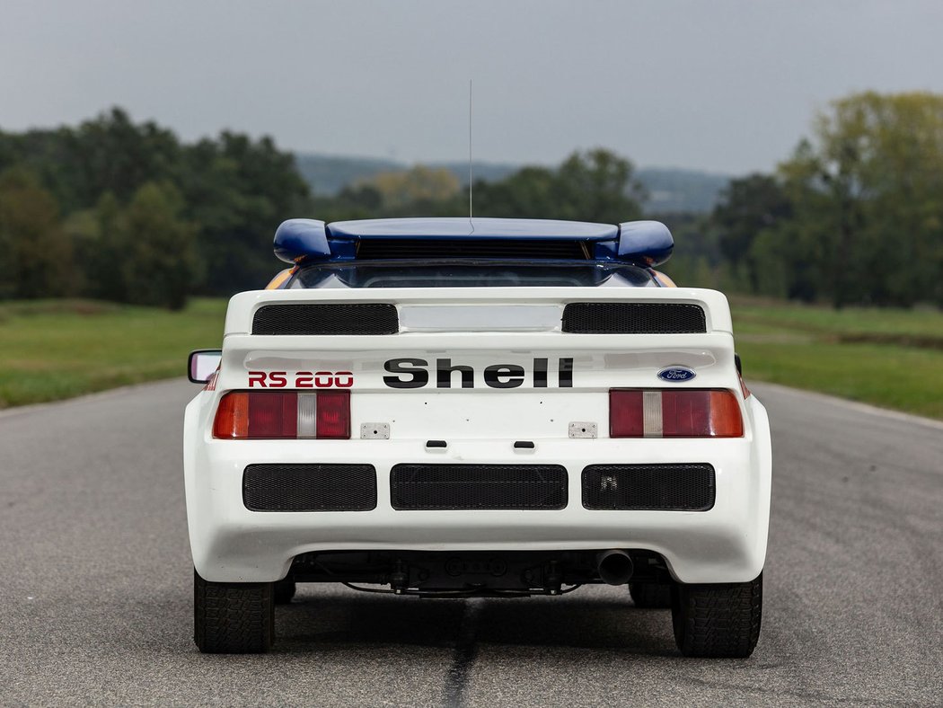 Ford RS200 usine (1986)