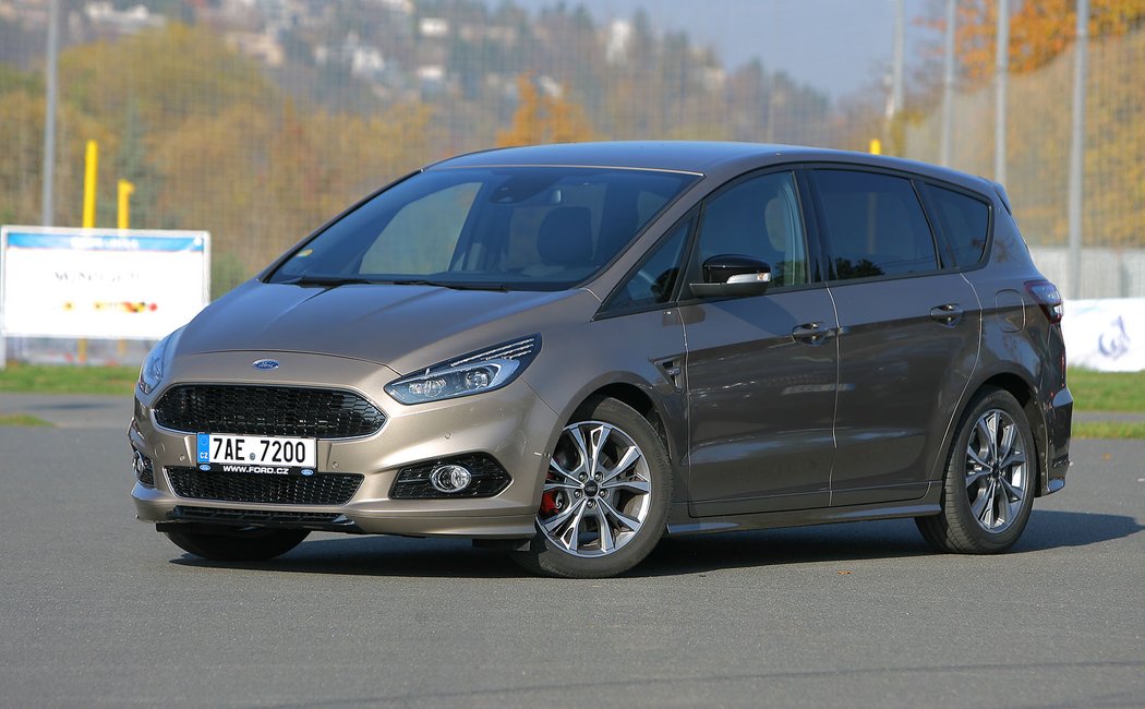 Ford S-Max