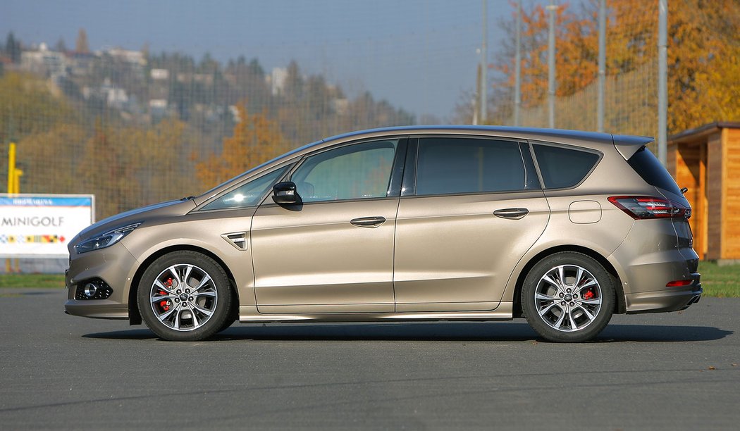 Ford S-Max