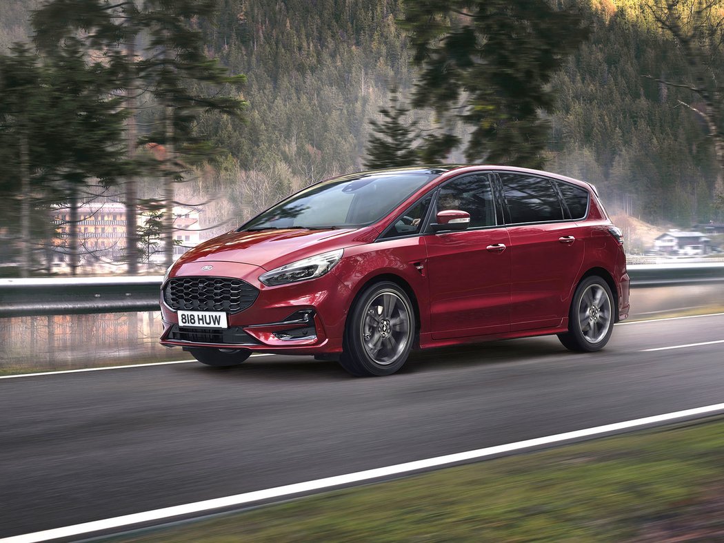 Ford S-Max Hybrid